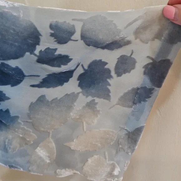 NWT NATORI BLUE FALLING LEAVES LONG VELVET BURNOUT SILK‎  KIMONO - Picture 4 of 13